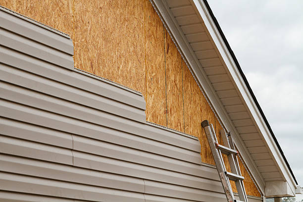 24/7 Emergency Siding Replacement experts in South Boston, VA